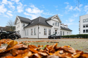 Experience Norway's History I With Free Parking